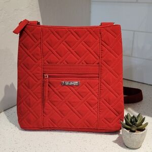 Vera Bradley Red Quilted Crossbody Bag w/Adjustable Shoulder Strap